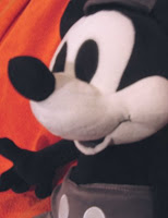 Creative Quickie from Disneyland - Plane Reading