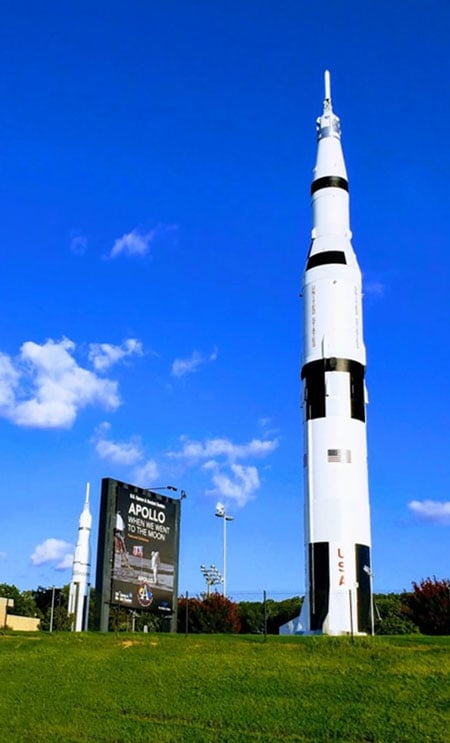 Apollo-Saturn-V