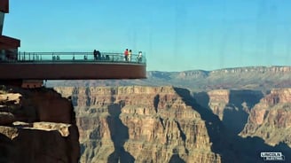 Grand-Canyon-Skywalk