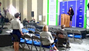 Better Presentations with a Small Audience and a Big Room - 9 Success Tips